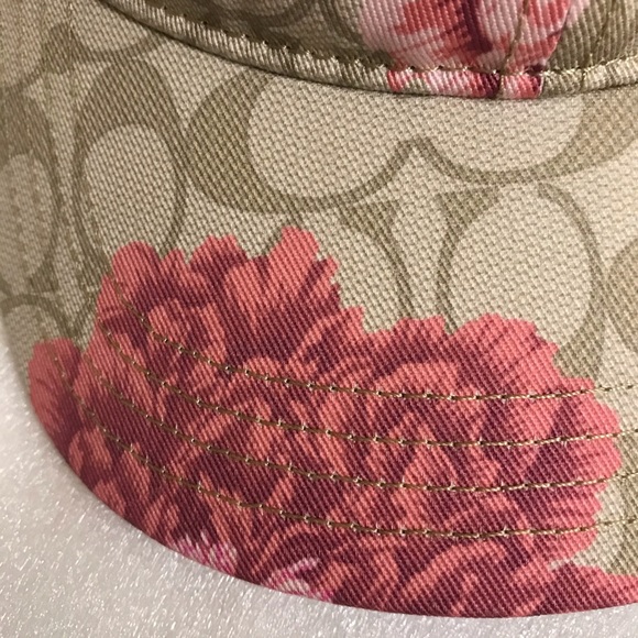 Coach Hat With Signature Kaffe Fassett Print - Picture 4 of 7